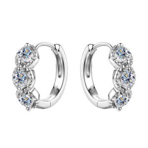 New Retro Design Moissanite Earrings - SLIVER