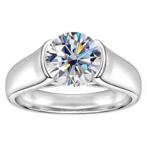 Sliver Moissanite-Ring