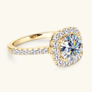 Square Moissanite Ring - Golden, 5.5